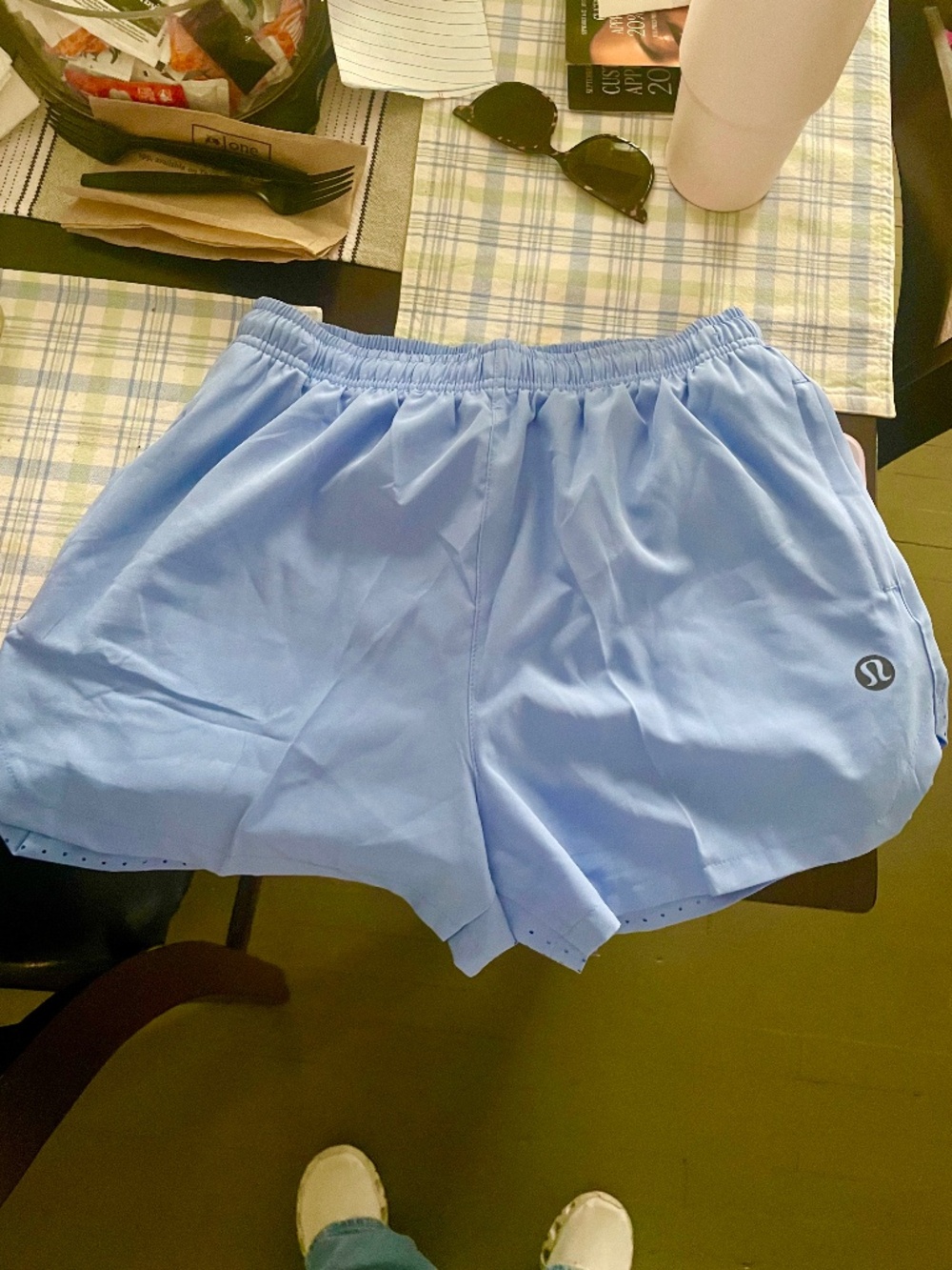 Lululemon teens shorts light blue xxl